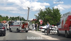 Tuzla: Saobraćajna nesreća, više osoba povrijeđeno, saobraćaj otežan (FOTO)