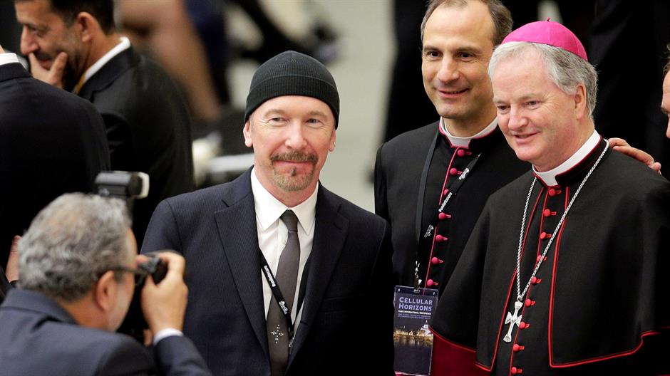 The Edge prvi rocker koji je nastupio u Sikstinskoj kapeli