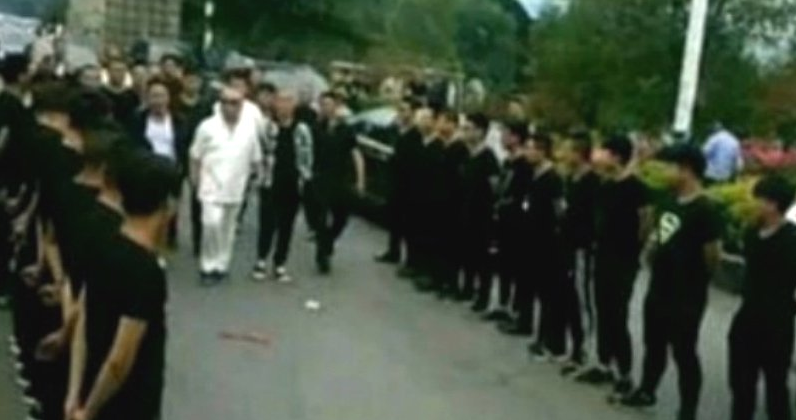 Kad mafijaš slavi slobodu, ona ne traje dugo (VIDEO)