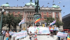 Središtem Beograda prošetali pripadnici LGBT zajednice: Traže mogućnost registracije istopolnih brakova (FOTO)