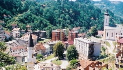 Srebrenica: Odluka o dodjeli priznanja Vladi Srbije i reakcije