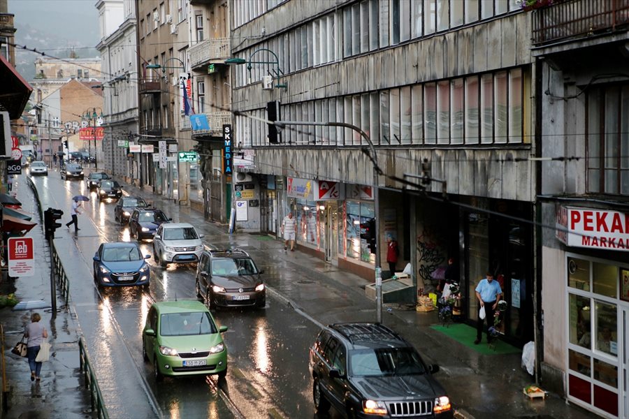 Vozač koji je udario djevojčicu u centru Sarajeva pušten na slobodu