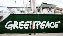 Brod Greenpeacea uplovio u Istanbul