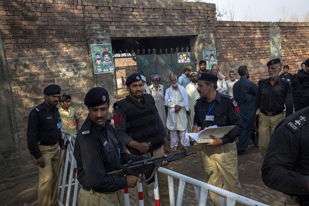 Pakistan: Policija usmrtila prodavača zbog sumnje da je bombaš samoubica