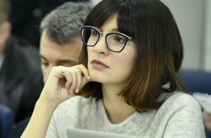 Sabina Ćudić: Ministrice Turković i Gudeljević bi zbog skandaloznih izjava o nabavci vakcina morale podnijeti ostavku