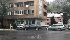 Tuzla: Lančani sudar na raskrsnici 'Crveni 7', saobraćaj otežan (FOTO)