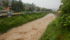 Tuzla: Vodostaj Jale u konstantnom porastu (VIDEO)