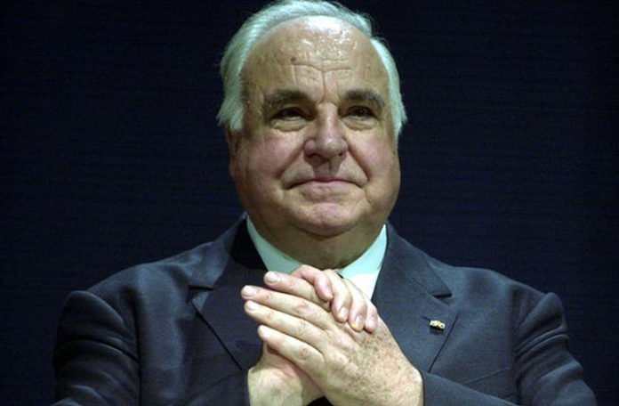 Preminuo bivši njemački kancelar Helmut Kohl