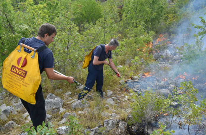 Gori od Mostara do Konjica: Vatrogasci u HNK se bore protiv više požara