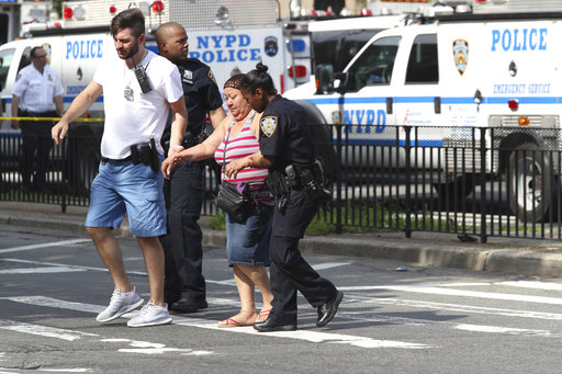 Pucnjava u New Yorku: Ranjeno više osoba, napadač se ubio