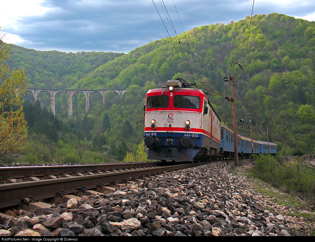 Kineski CRRC želi investirati u željeznice i puteve u BiH