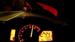 Opasno ,,igranje'': Na motoru od Zenice do Sarajeva vozio brzinom 244 km/h (VIDEO)