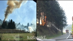 Sarajevo-Tuzla: Automobil u potpunosti izgorio, požar zahvatio nisko rastinje (VIDEO)