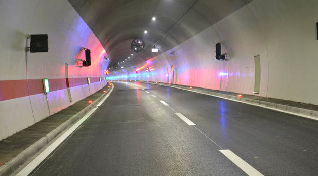 Za šest sati radar u tunelu autoputa Zenica-Sarajevo zabilježio 160 prekršaja