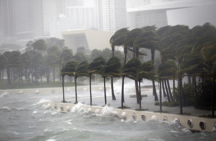 Uragan Irma oslabio, bez struje 6,5 miliona stanovnika Floride