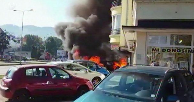 Uhapšene dvije osobe zbog postavljanja bombe pod automobil u Banjoj Luci