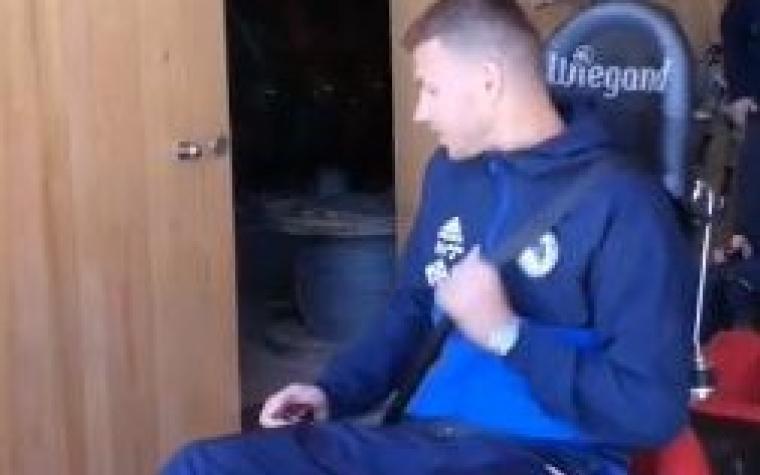 Džeko Bešiću na roller-coasteru: Polako ti nazad... (VIDEO)