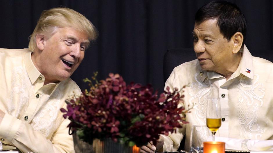 Duterte pjevao Trumpu: Ti si polovina moga srca (VIDEO)