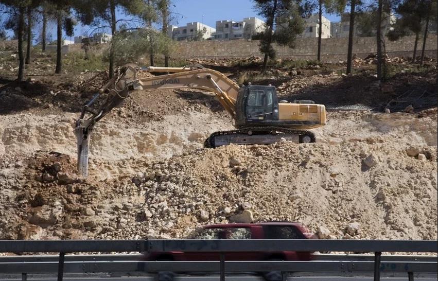 Izraelski doseljenici uništili vodovodne cijevi koje koriste Palestinci