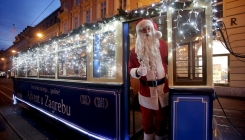 Započeo Advent u Zagrebu (FOTO)