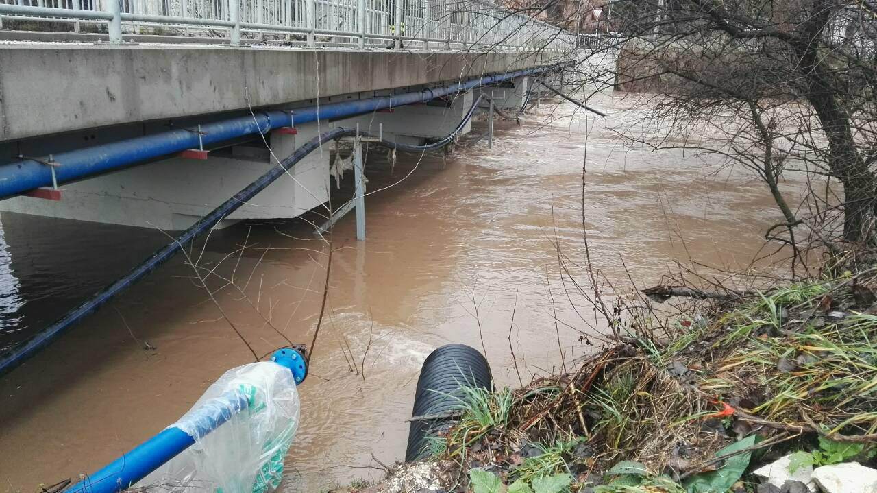 Vodostaj rijeke Bosne otežava potragu za Aldinom Mulićem