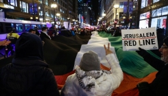 Chicago: Hiljade demonstranata protestiralo zbog Trumpove odluke o Jerusalemu (FOTO)