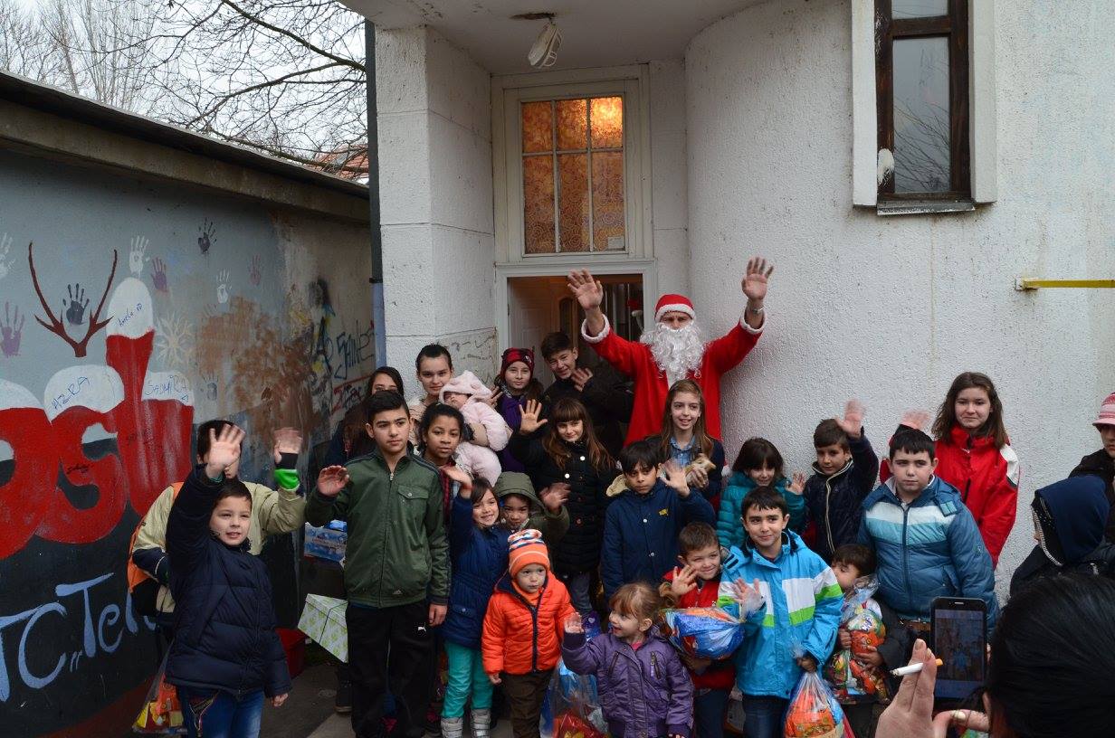 Traži se Djeda Mraz: Učini da želje ne ostanu dio mašte, izaberi pismo i ispuni skromnu dječiju želju