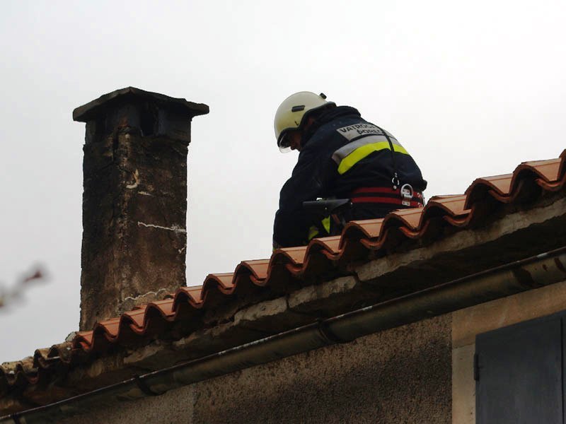 Bugojno: Teško povrijeđen stolar nakon što je zapaljeni dimnjak pokušao da ugasi vodom