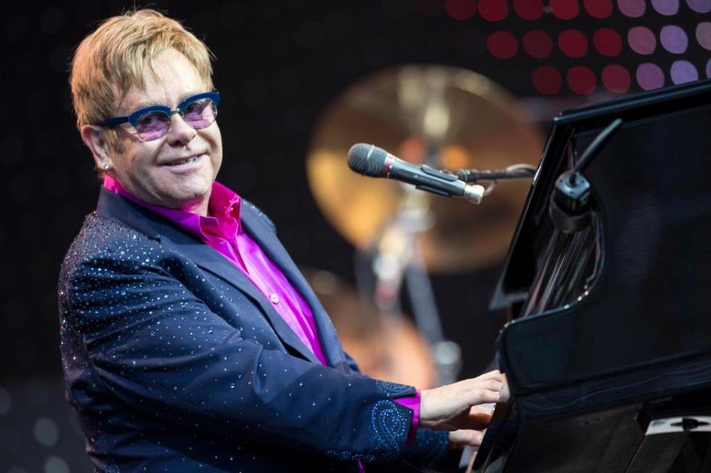 Elton John se povlači s muzičke scene