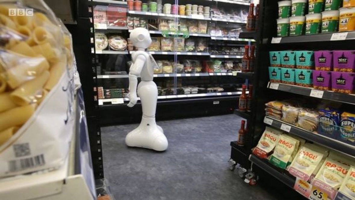 Robot dobio otkaz u supermarketu jer je zbunjivao kupce