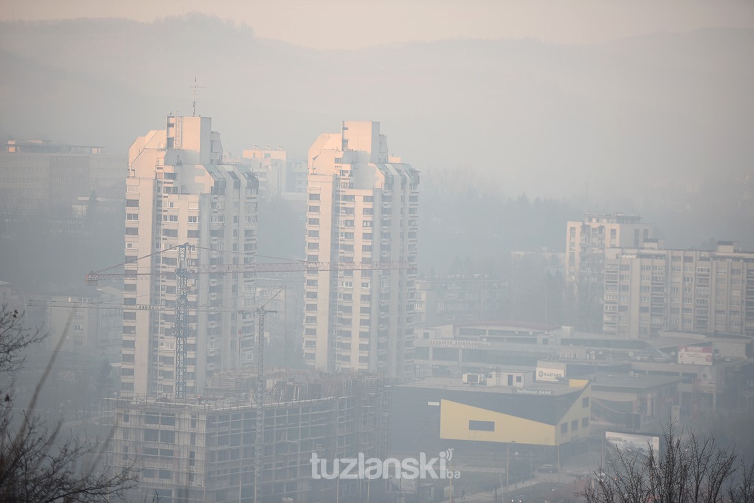 Ograničavanje sadržaja sumpora i toplifikacija smanjili bi zagađenost zraka u Tuzli