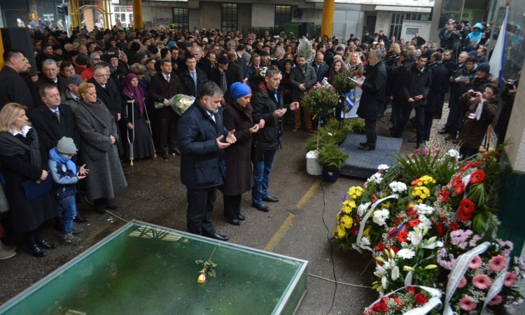 Obilježavanje 24. godine od stradanja civila na sarajevskoj pijaci Markale