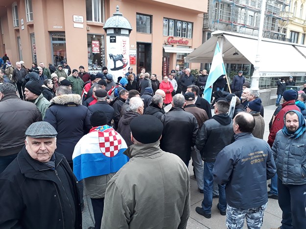 U Zagrebu počeo protest protiv Vučića: Policija dozvolila okupljanje građanima