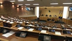 Udruženje poslodavaca poziva Vladu i Parlament FBiH da rade: Nedopustvo je da ministri, zastupnici i delegati primaju plaću za nerad