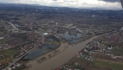 Vanredne mjere u Bosanskoj Kostajnici, visina rijeke Sane u Prijedoru skoro pola metra