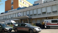 Zadržan na liječenju u UKC-u Tuzla nakon što je Audijem sletio sa ceste