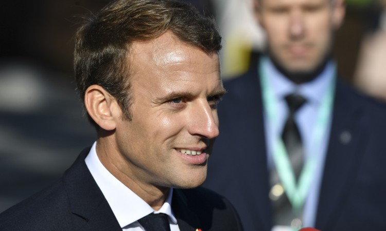 Macron: Imamo dokaze da je Assad koristio bojne otrove u napadu na Doumu