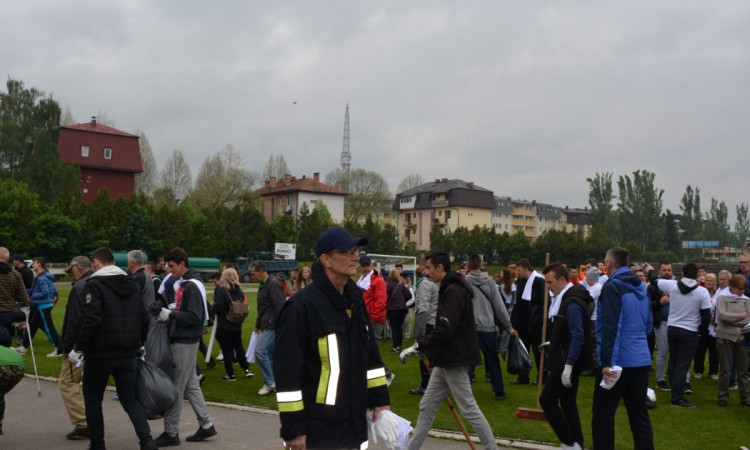 U RS-u stanovništvo više odseljava nego doseljava