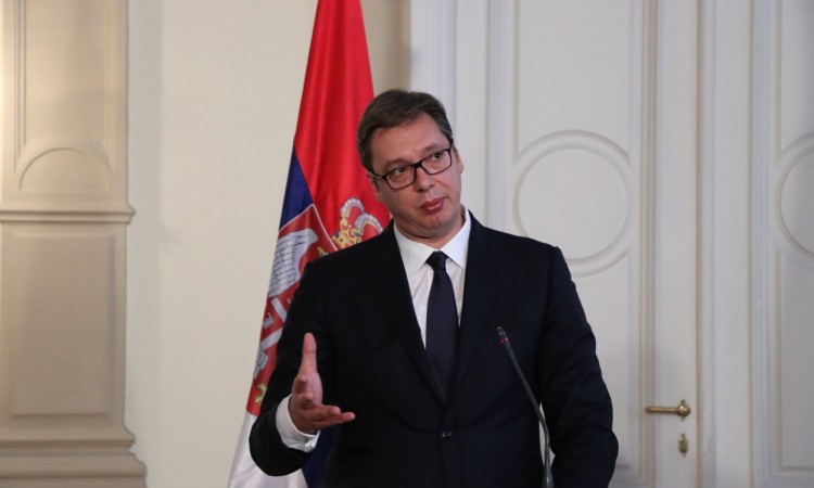 Vučić nagovijestio i mogućnost vojne intervencije na sjeveru Kosova