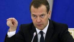 Ruski premijer Medvedev podnio ostavku predsjedniku Putinu