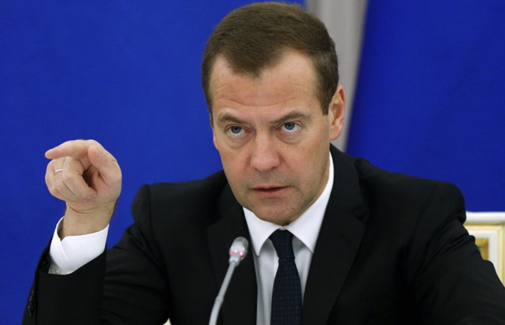 Medvedev: Rusiji potrebna veća vojska da bi se branila