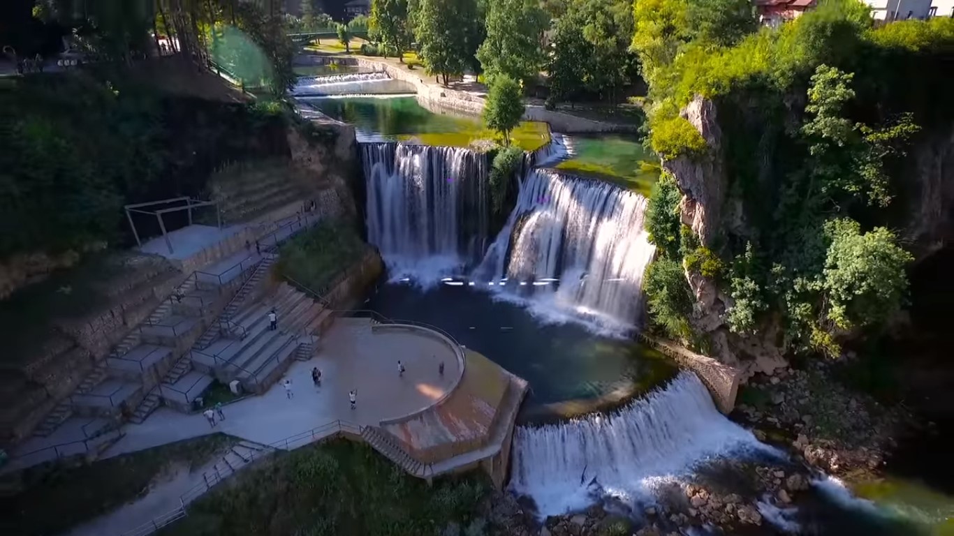 Pogledajte nevjerovatne prizore Jajca snimljene iz zraka (VIDEO)