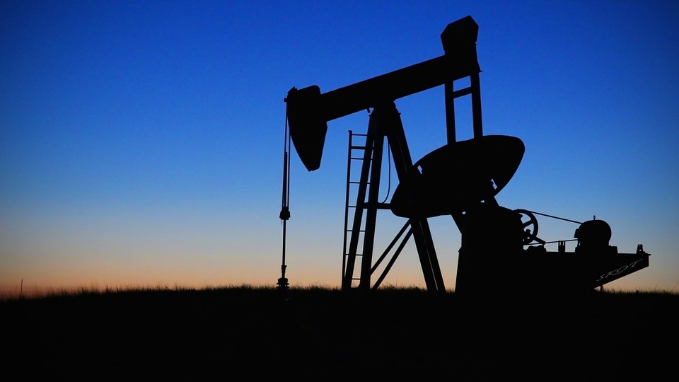 Zabilježen prvi pad cijene nafte u ovoj godini