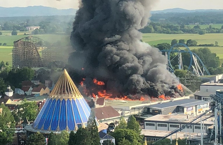 Požar: U njemačkom zabavnom parku povrijeđeno sedam vatrogasaca