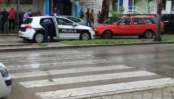 Mostar: Građani svjedočili sukobu izrevoltiranog građanina i policije uz primjenu sile (VIDEO)