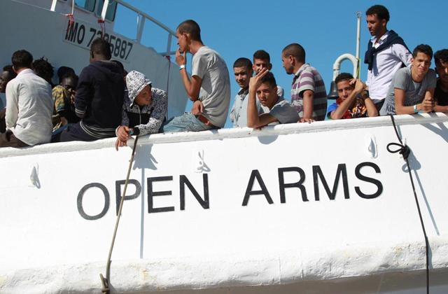 Sicilija: Stigao brod sa mučenim i neuhranjenim migrantima