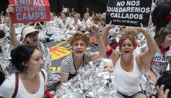 Uhapšena glumica Susan Sarandon zbog protestovanja protiv Donalda Trumpa (VIDEO)