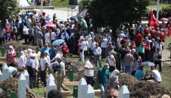 Obezbjeđen prijevoz učesnika obilježavanja 24. godišnjice genocida u Srebrenici: Pogledajte raspored autobusa