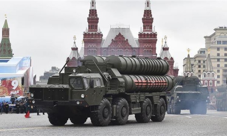 Turska dobija ruske protuzračne sisteme S-400, SAD prijeti sankcijama