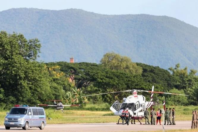 Počela operacija spašavanja preostala četiri dječaka i trenera iz pećine u Tajlandu